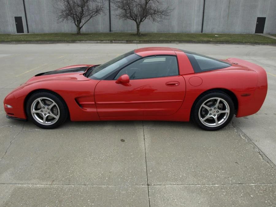 2004 Chevrolet Corvette C5 - Image 2 of 7
