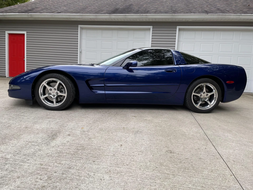2004 Chevrolet Corvette C5 - Image 9 of 31