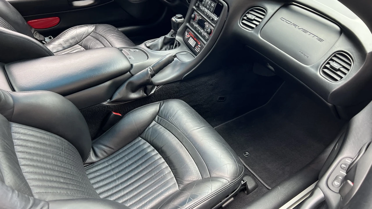 2004 Chevrolet Corvette C5 - Image 5 of 7