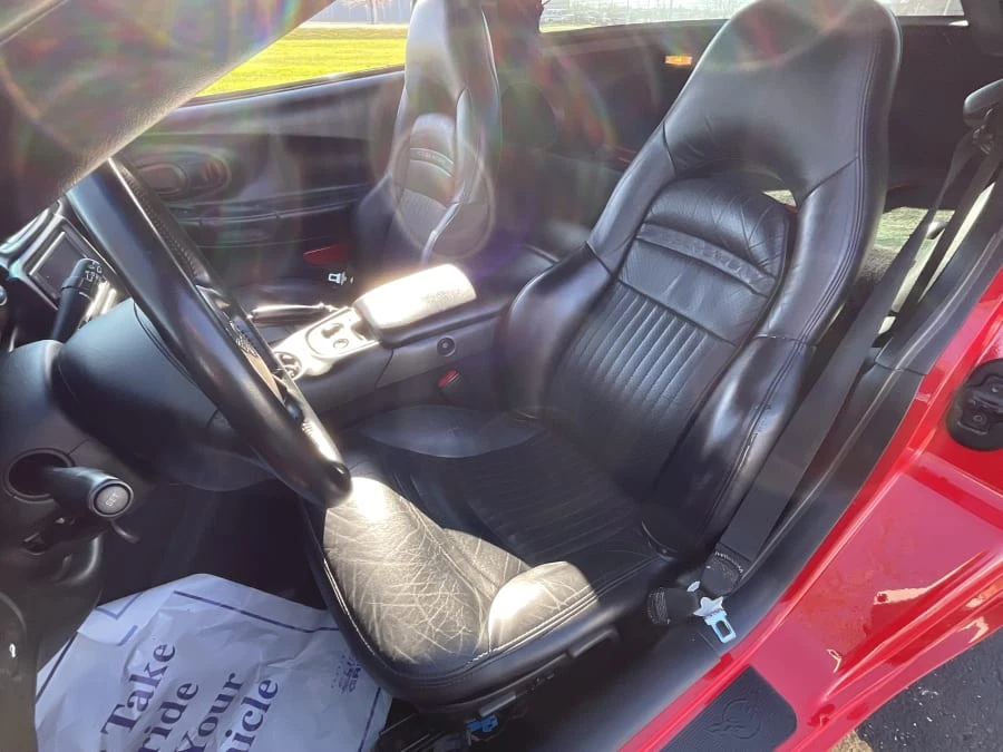 2004 Chevrolet Corvette C5 - Image 4 of 13