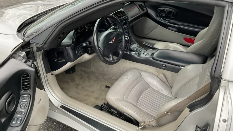 2004 Chevrolet Corvette C5 - Image 3 of 8