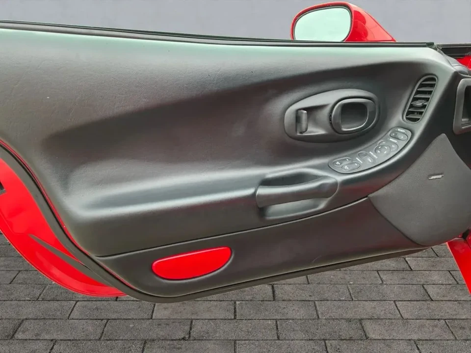 2004 Chevrolet Corvette C5 - Image 11 of 29