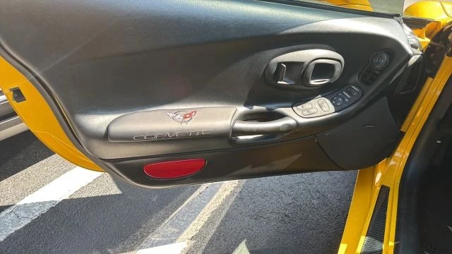 2004 Chevrolet Corvette C5 - Image 11 of 11