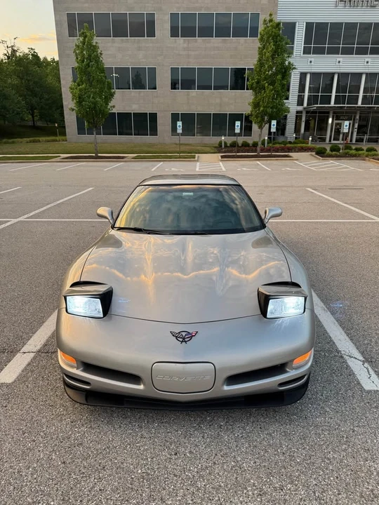 2004 Chevrolet Corvette C5 - Image 2 of 10