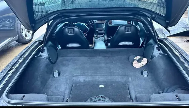 2004 Chevrolet Corvette C5 - Image 2 of 15