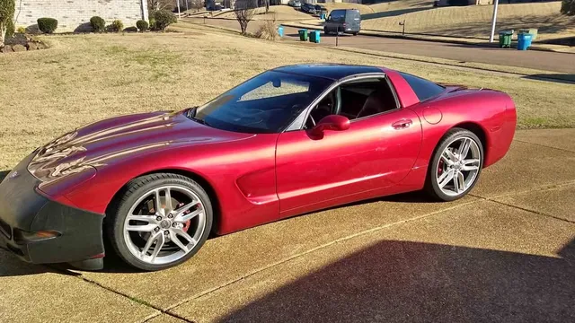 2004 Chevrolet Corvette Coupe 2D