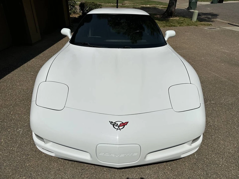 2004 Chevrolet Corvette C5 - Image 2 of 13