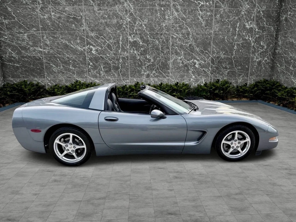 2004 Chevrolet Corvette C5 - Image 10 of 31