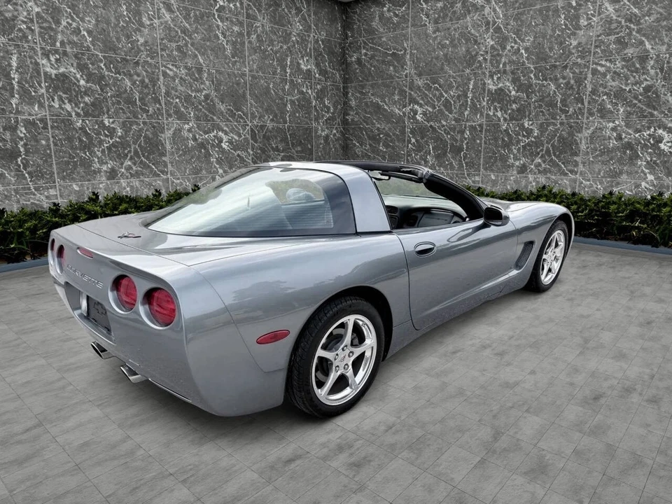 2004 Chevrolet Corvette C5 - Image 5 of 31