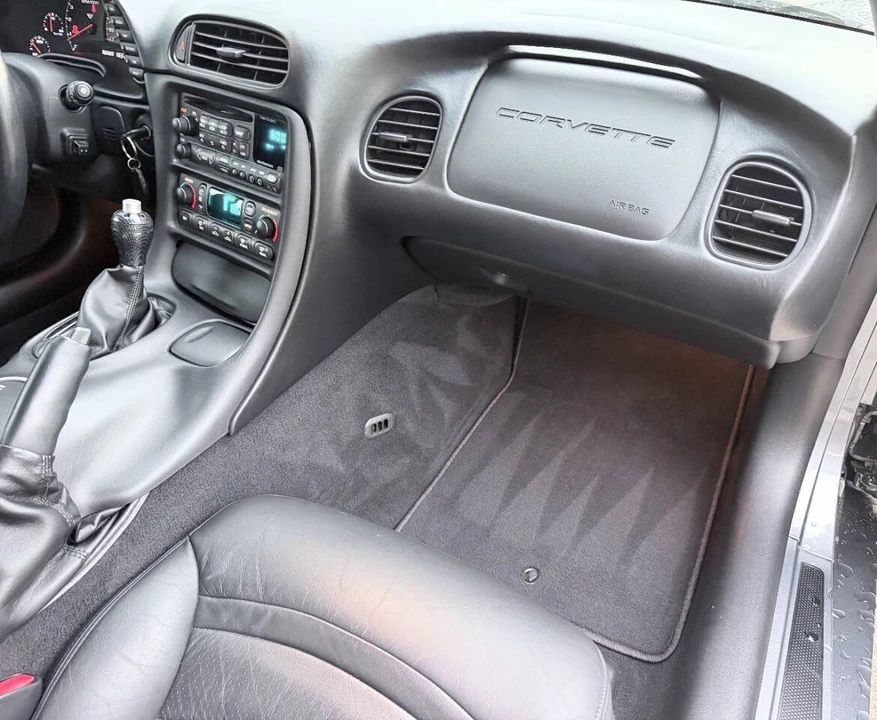 2004 Chevrolet Corvette C5 - Image 23 of 31