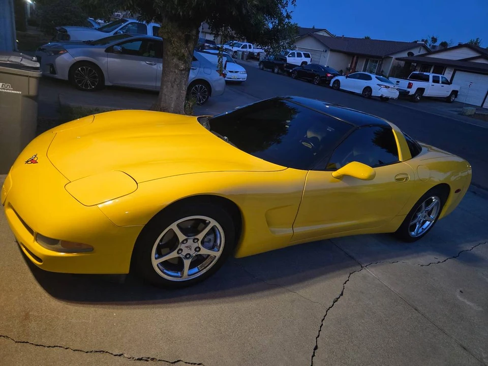 2004 Chevrolet Corvette C5 - Image 2 of 16
