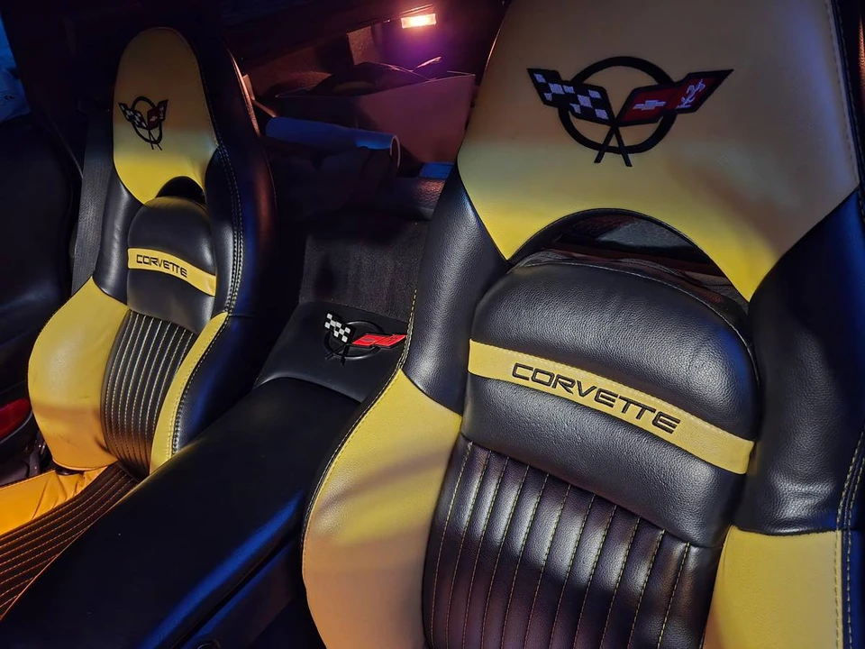 2004 Chevrolet Corvette C5 - Image 13 of 16