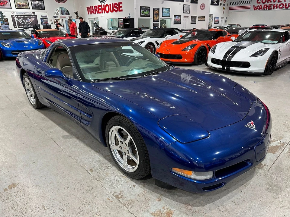 2004 Chevrolet Corvette - Image 16 of 21