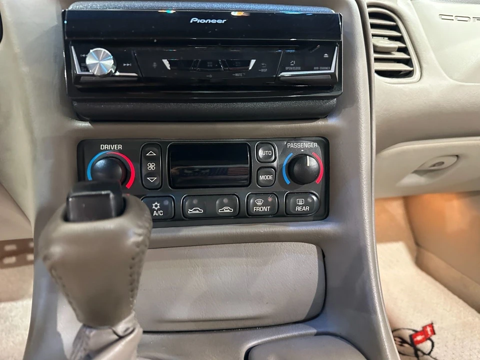 2004 Chevrolet Corvette C5 - Image 16 of 21