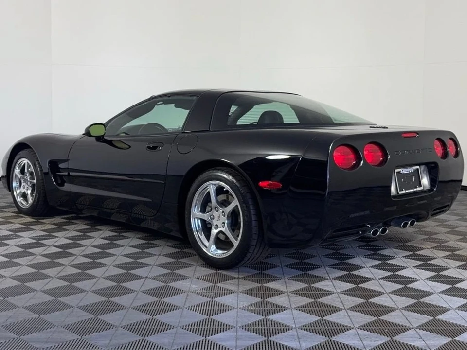 2004 Chevrolet Corvette C5 - Image 3 of 31