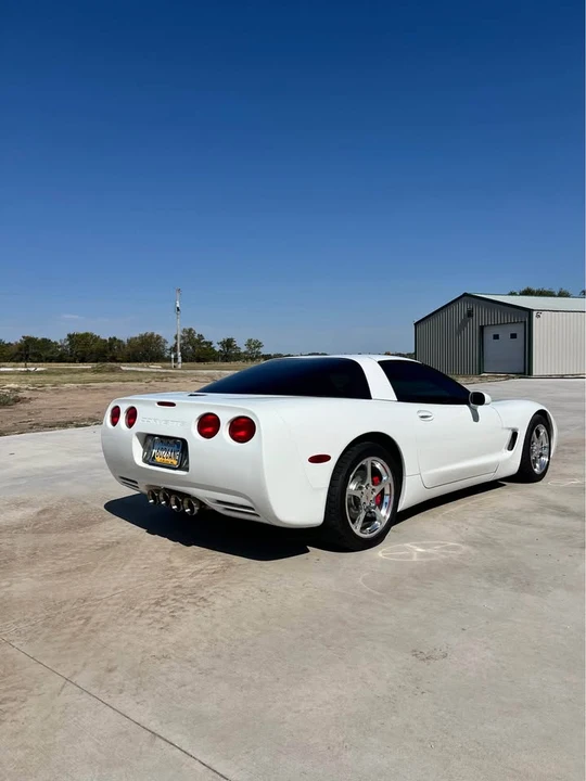 2004 Chevrolet Corvette C5 - Image 4 of 20
