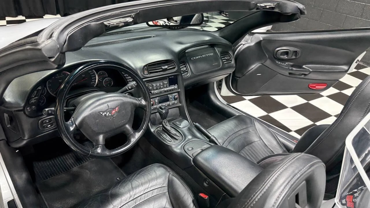 2004 Chevrolet Corvette C5 - Image 2 of 21