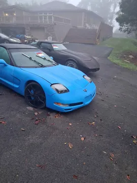 2004 Chevrolet Corvette Stingray Convertible 2D