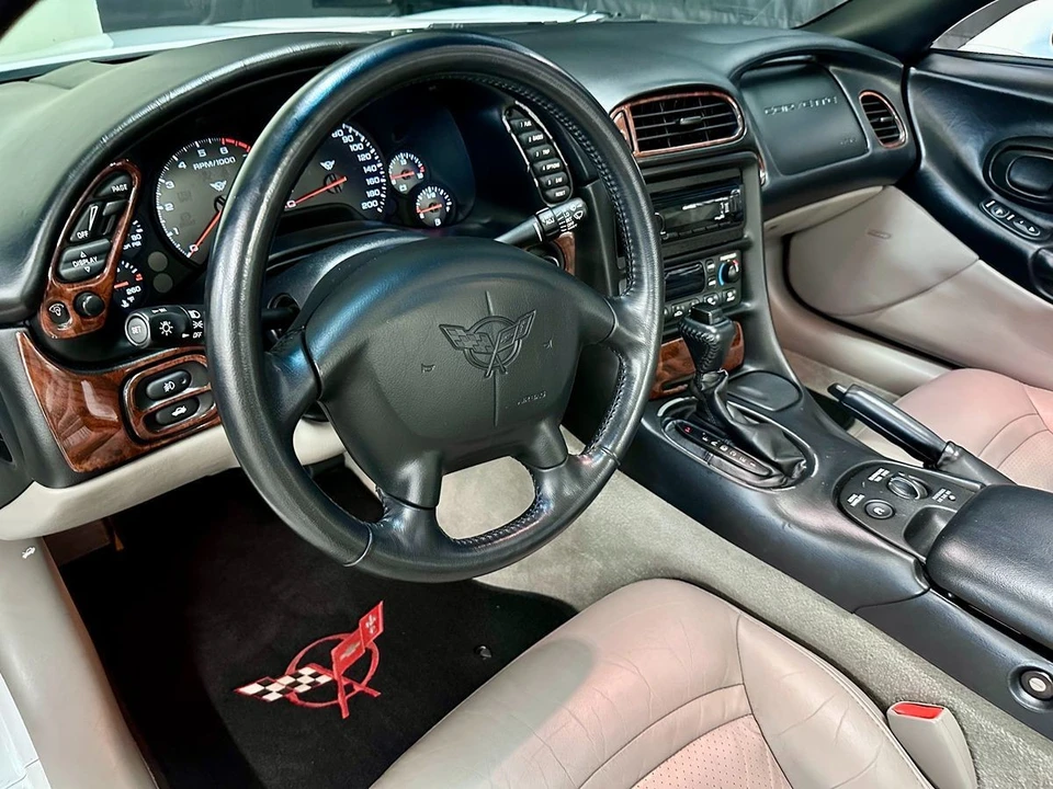 2004 Chevrolet Corvette C5 - Image 12 of 21