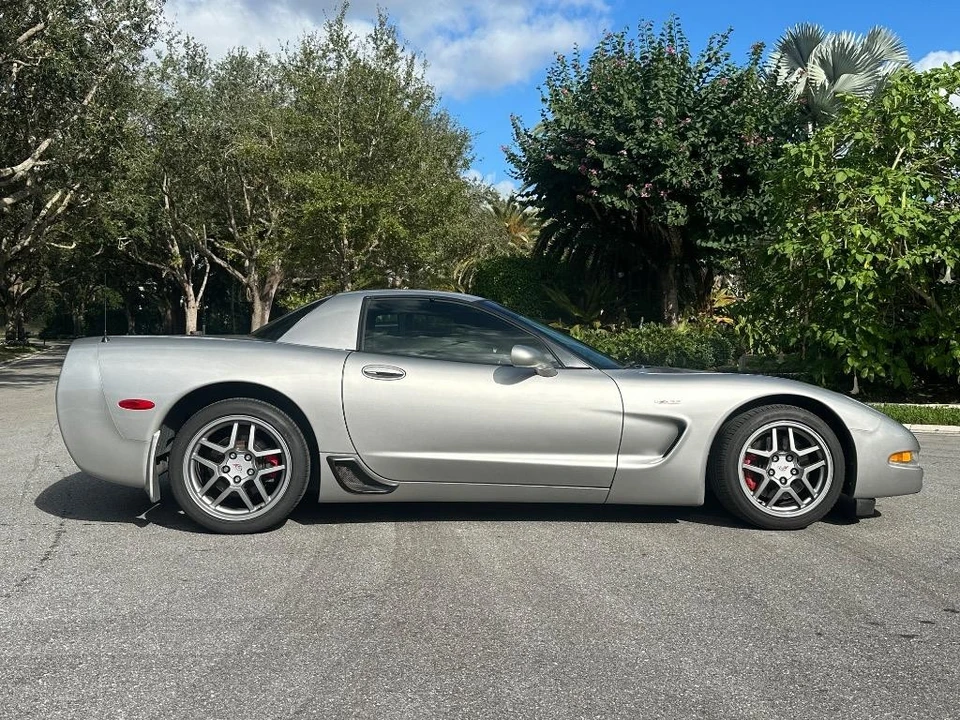 2004 Chevrolet Corvette C5 Z06 - Image 17 of 21