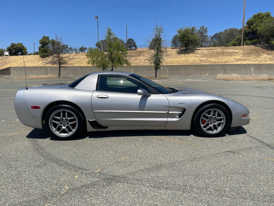2004 Chevrolet Corvette C5 Z06 - Image 8 of 31