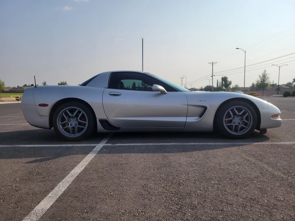 2004 Chevrolet Corvette C5 Z06 - Image 12 of 31