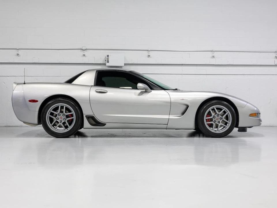 2004 Chevrolet Corvette C5 Z06 - Image 11 of 31