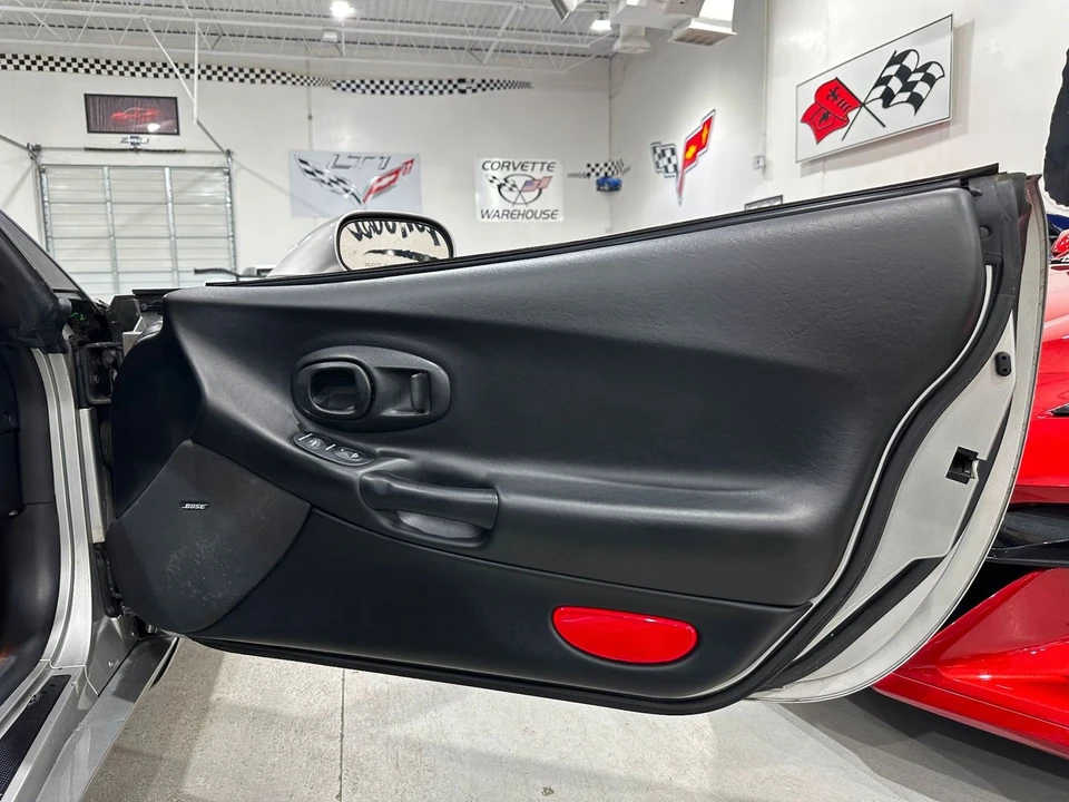 2004 Chevrolet Corvette C5 Z06 - Image 15 of 21