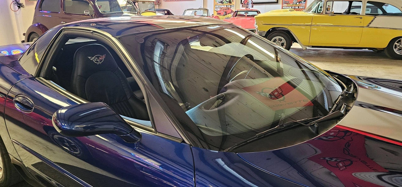 2004 Chevrolet Corvette C5 Z06 - Image 25 of 31