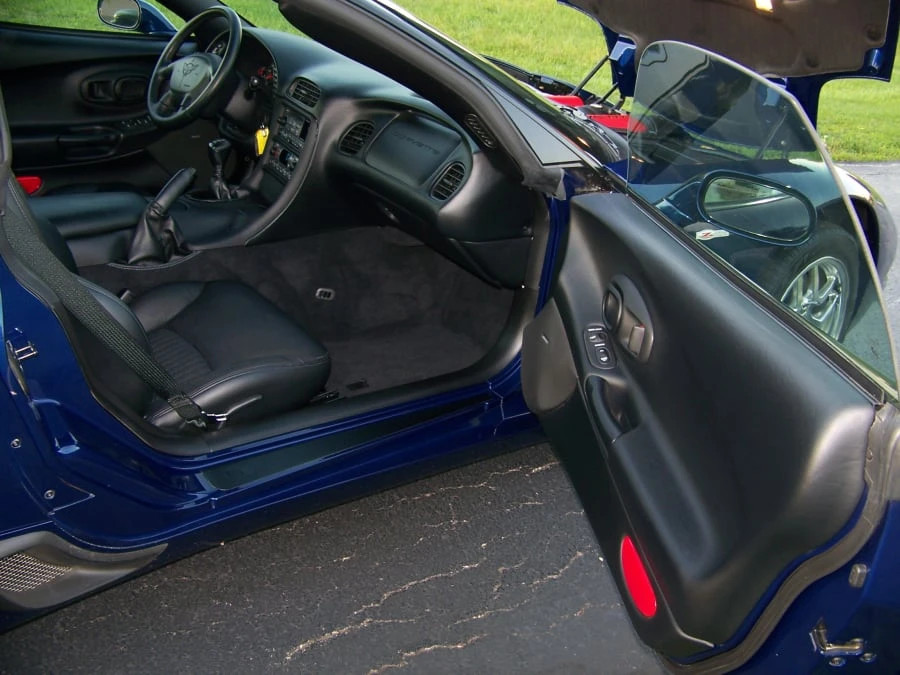 2004 Chevrolet Corvette C5 Z06 - Image 5 of 11