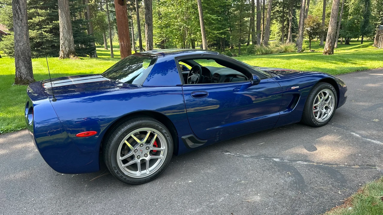 2004 Chevrolet Corvette C5 Z06 - Image 14 of 31