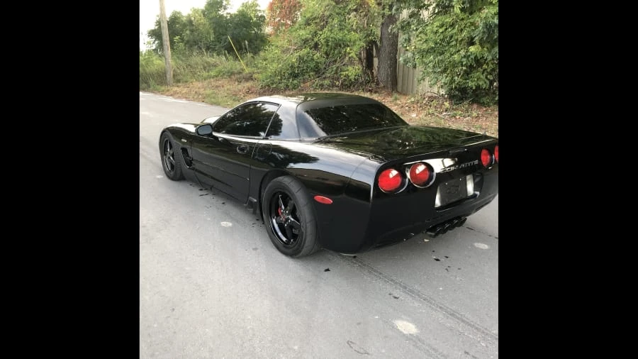 2004 Chevrolet Corvette C5 Z06 - Image 2 of 12