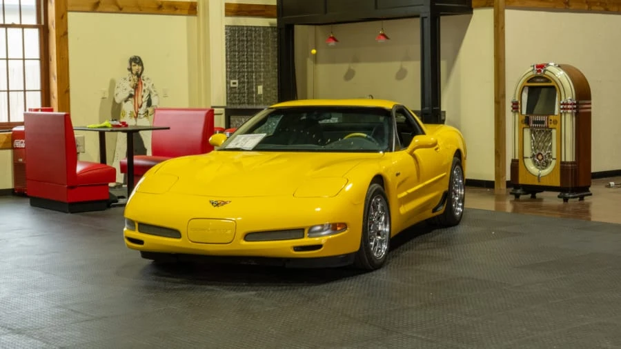 2004 Chevrolet Corvette C5 Z06 - Image 2 of 12