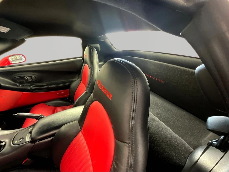 2004 Chevrolet Corvette C5 Z06 - Image 25 of 31