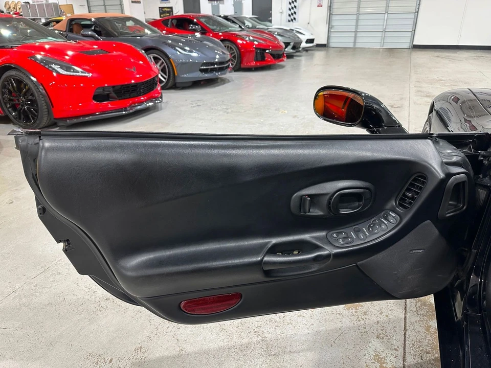 2004 Chevrolet Corvette C5 Z06 - Image 15 of 21