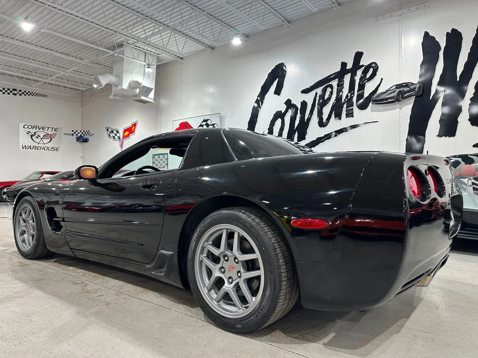2004 Chevrolet Corvette C5 Z06 - Image 5 of 21