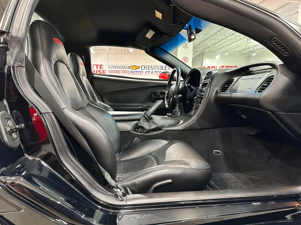 2004 Chevrolet Corvette C5 Z06 - Image 11 of 21