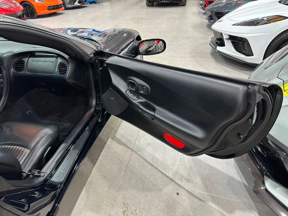 2004 Chevrolet Corvette C5 Z06 - Image 17 of 21