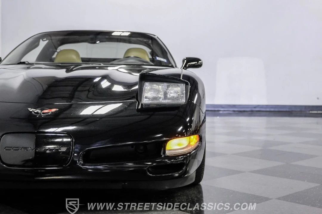 2004 Chevrolet Corvette C5 - Image 18 of 21