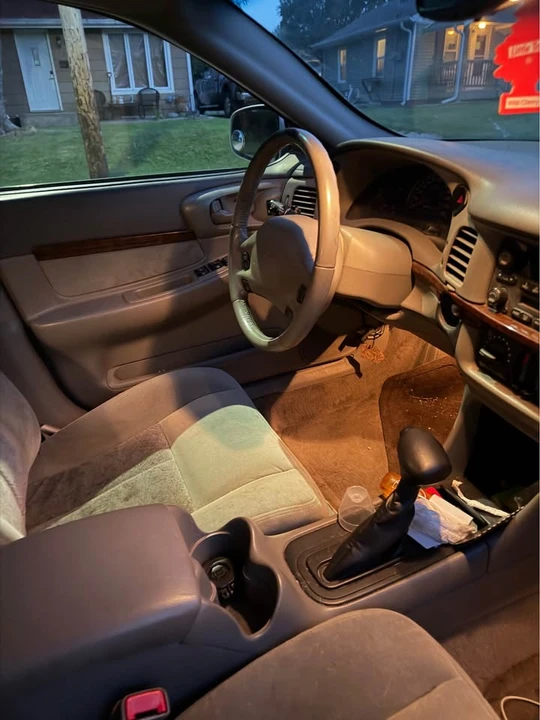 2004 Chevrolet Impala 8th Gen - Image 5 of 5