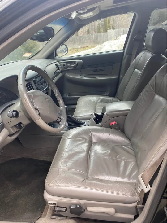 2004 Chevrolet Impala 8th Gen - Image 6 of 10