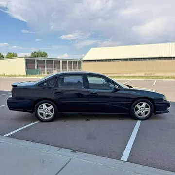 2004 Chevrolet Impala SS Sedan 4D