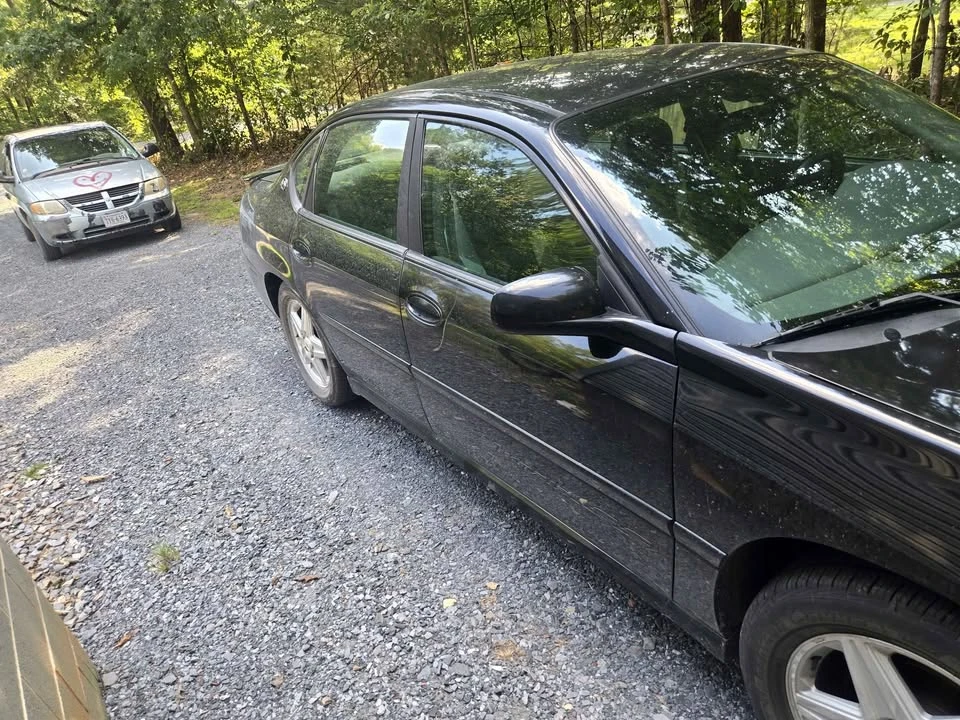 2004 Chevrolet Impala 8th Gen - Image 2 of 11