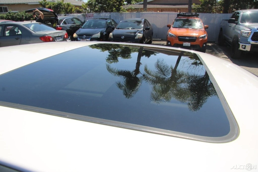 2004 Chevrolet Malibu - Image 12 of 21