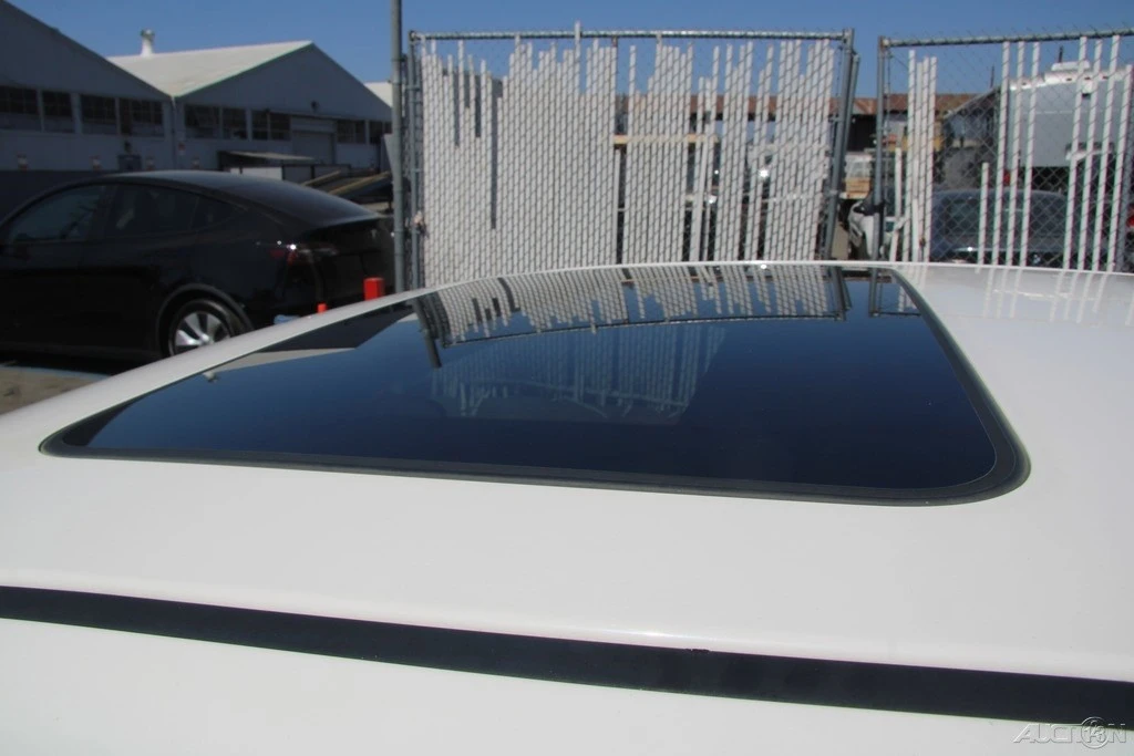 2004 Chevrolet Malibu - Image 14 of 21