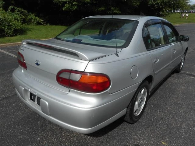 2004 Chevrolet Malibu - Image 3 of 12