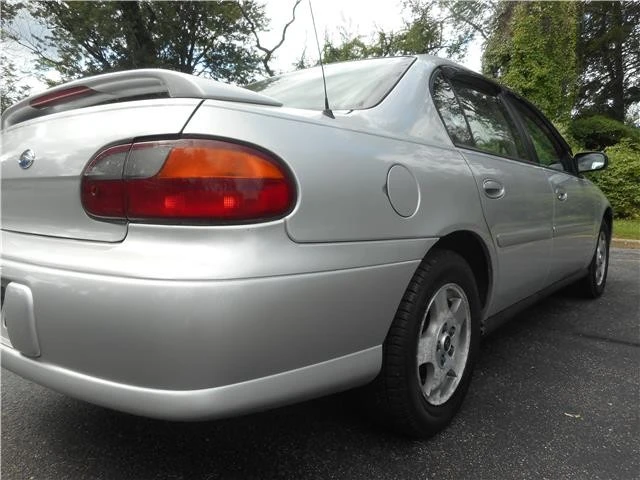 2004 Chevrolet Malibu - Image 4 of 12