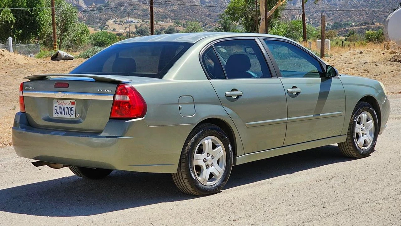 2004 Chevrolet Malibu - Image 7 of 12