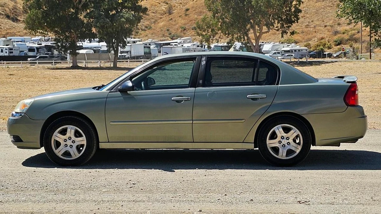 2004 Chevrolet Malibu - Image 12 of 21