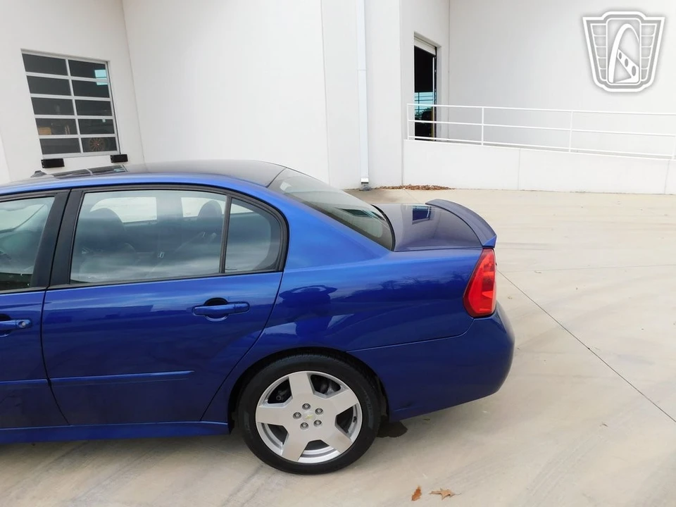 2004 Chevrolet Malibu - Image 18 of 21